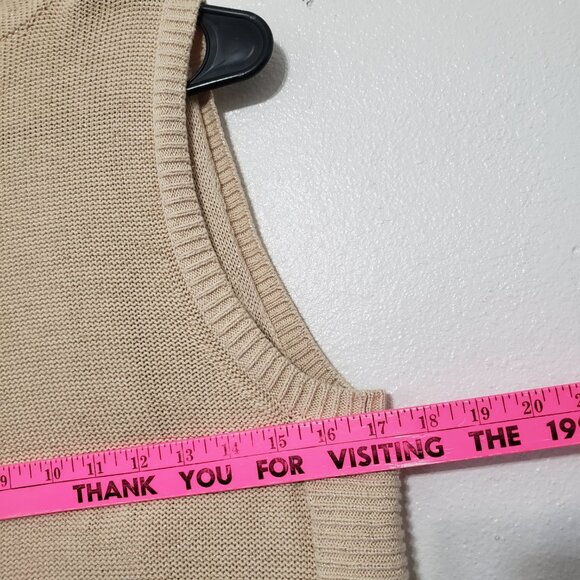 Lilly Pulitzer Cardigan - Picture 5 of 12